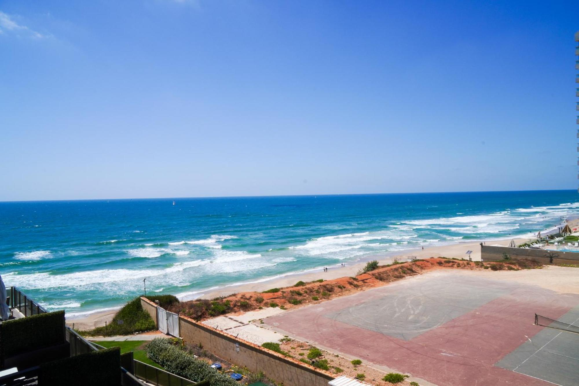 Beachfront Boutique Apartment Herzelia 외부 사진