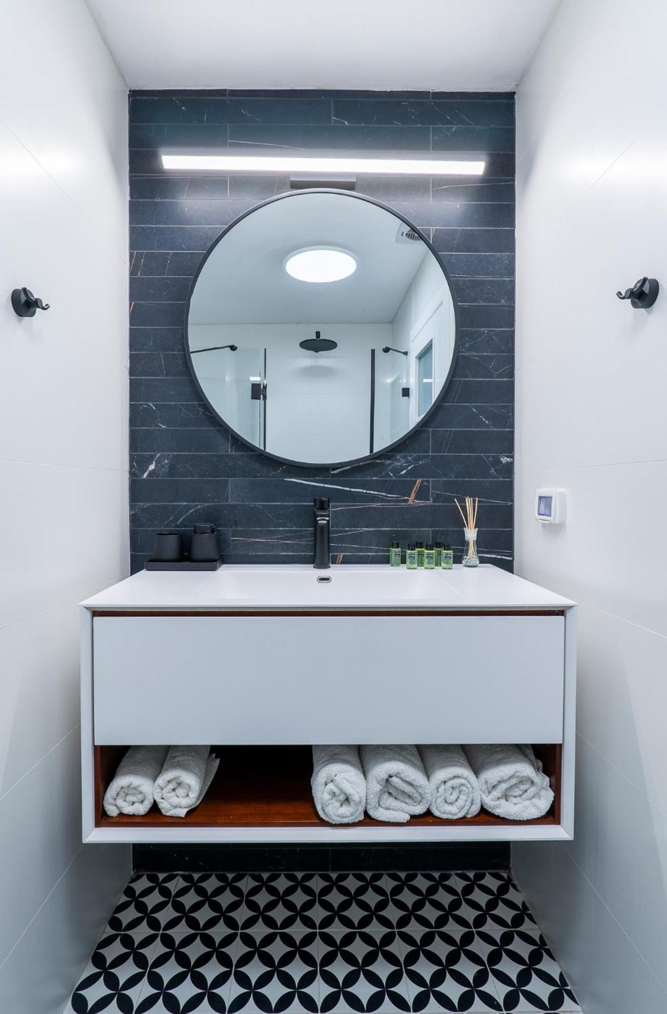 Beachfront Boutique Apartment Herzelia 외부 사진